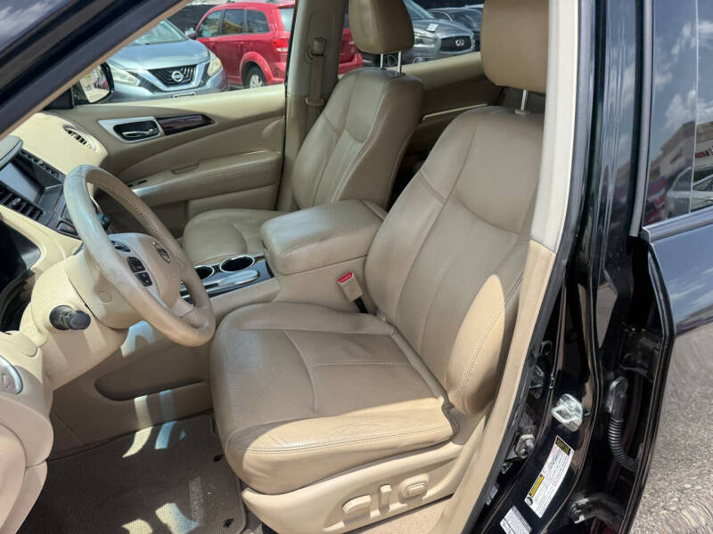 2013 Nissan Pathfinder SL