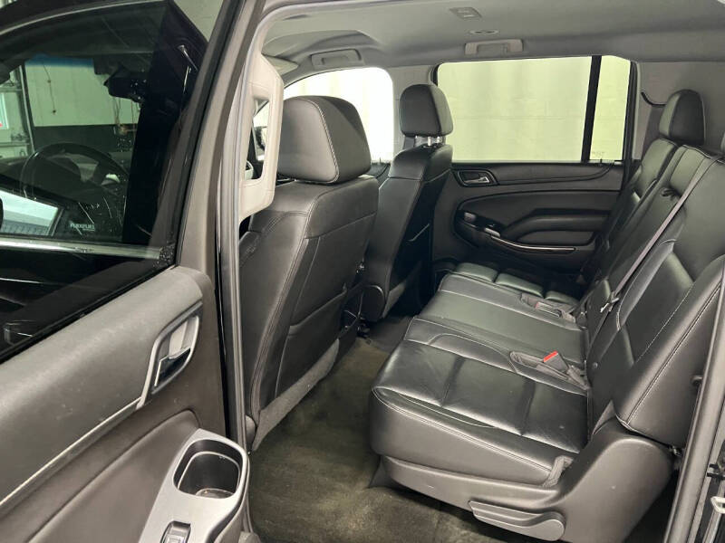 2017 GMC Yukon XL SLT