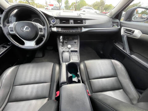 2013 Lexus CT 200h