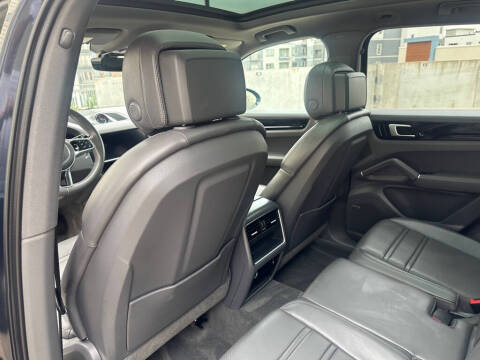 2021 Porsche Cayenne