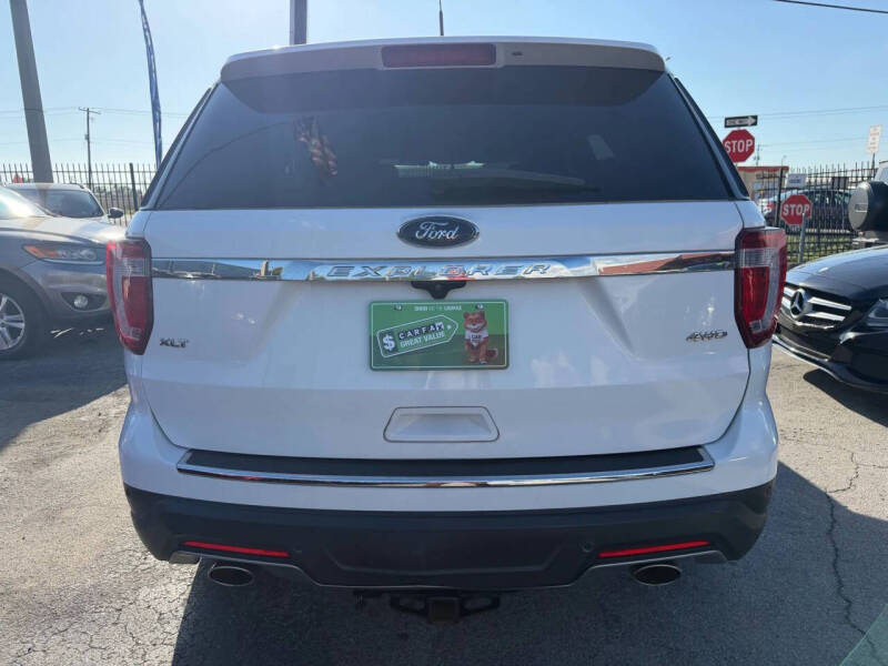 2018 Ford Explorer XLT