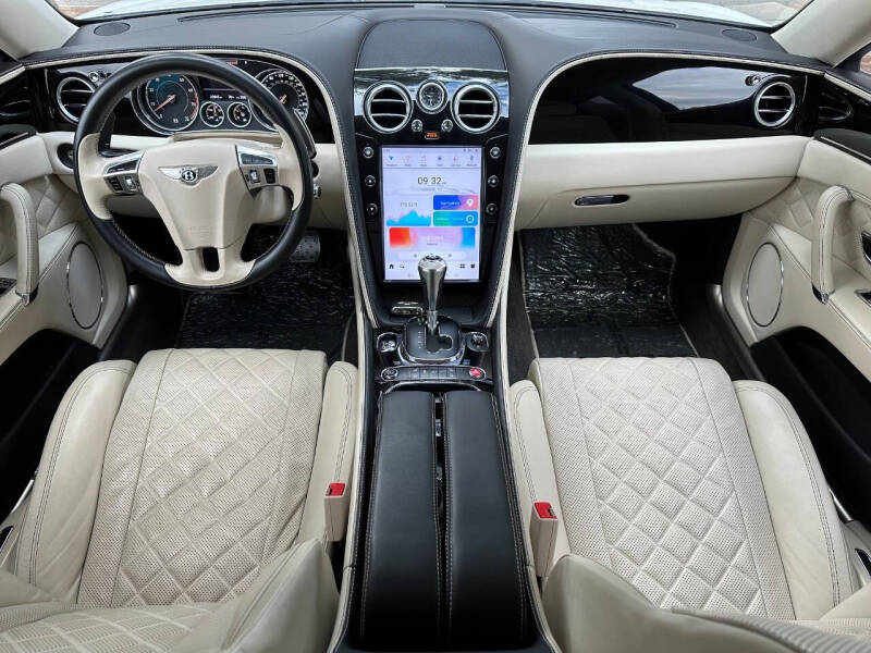 2018 Bentley Flying Spur V8