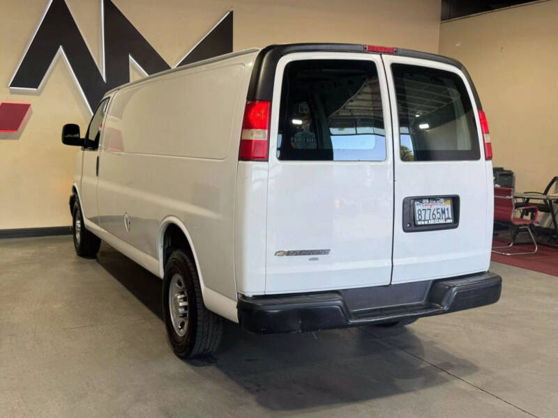 2013 Chevrolet Express 2500