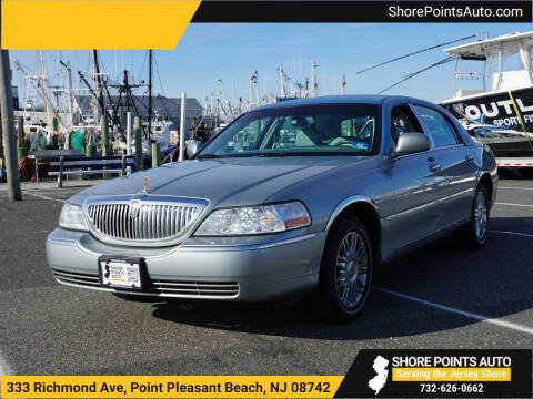 2006 Lincoln Town Car Signature