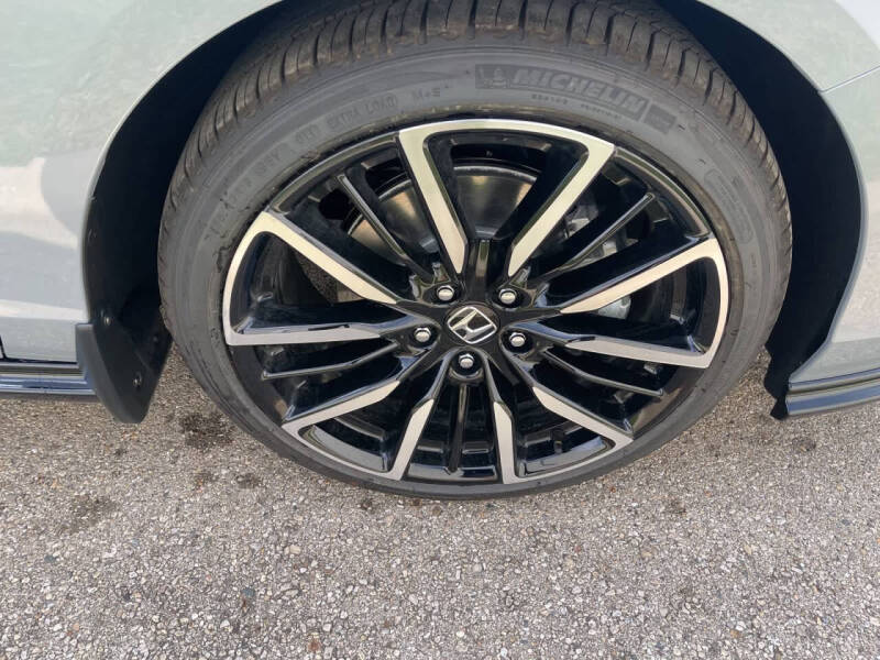 2025 Honda Accord Hybrid Touring