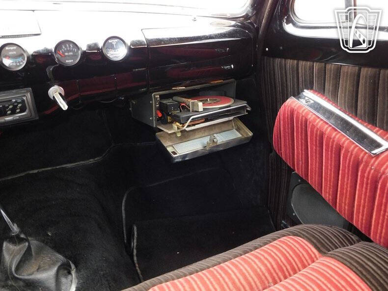 1950 Ford Deluxe