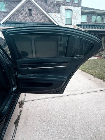 2012 BMW 7 Series 750Li