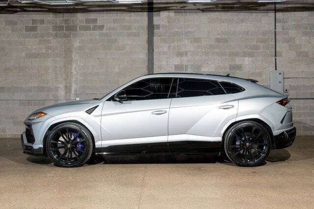 2022 Lamborghini Urus