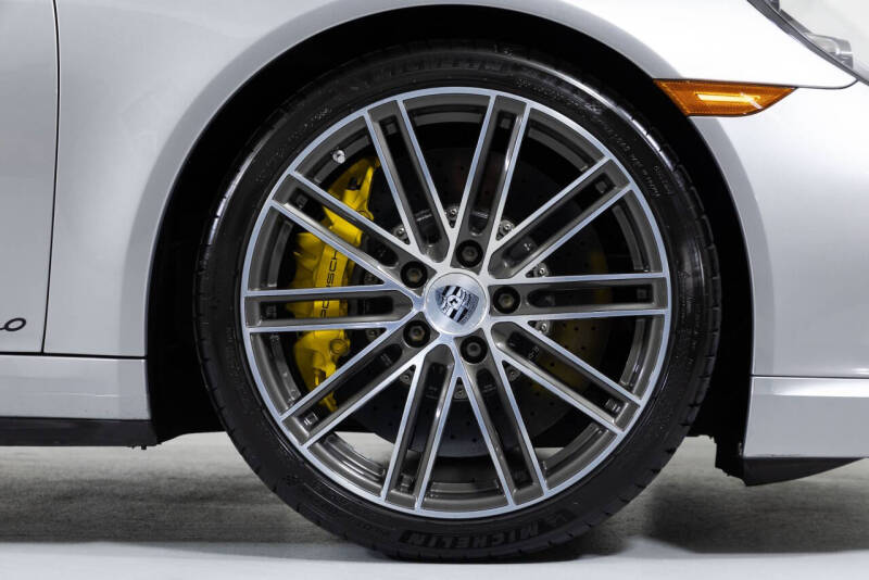 2018 Porsche 911 Turbo