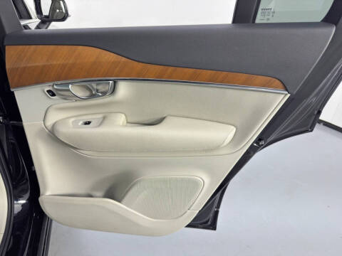 2021 Volvo XC90 Recharge T8 Inscription Expression 7P