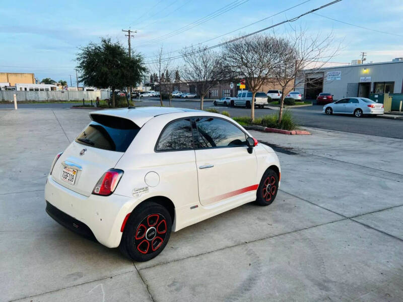 2015 FIAT 500e