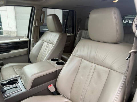 2017 Lincoln Navigator L Select