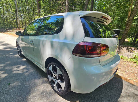 2010 Volkswagen GTI Base PZEV