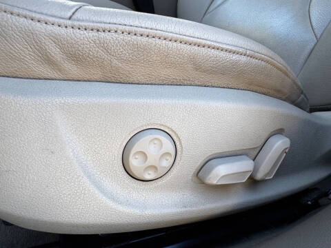 2012 Audi A4 2.0T quattro Avant Premium Plus