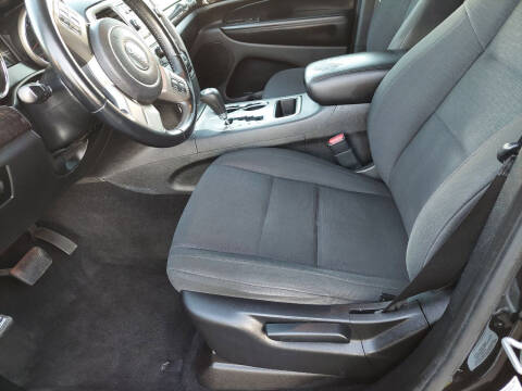 2012 Jeep Grand Cherokee Laredo