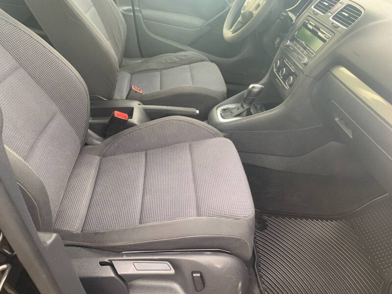 2012 Volkswagen Golf 2.5L PZEV