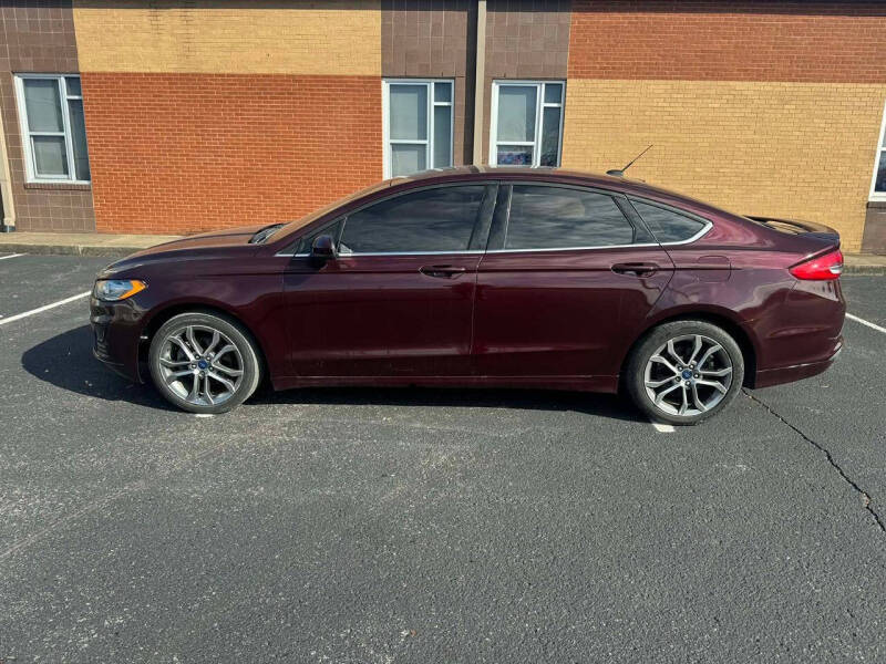 2017 Ford Fusion SE