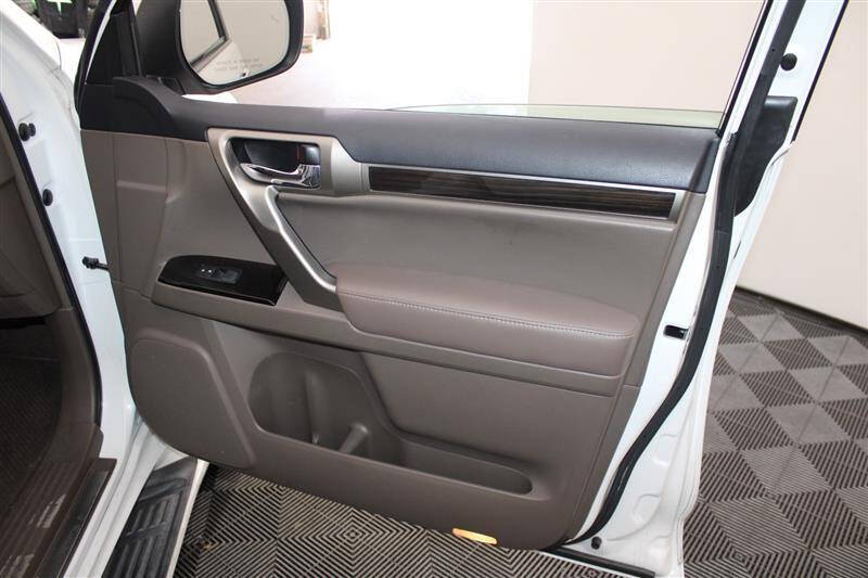2017 Lexus GX 460