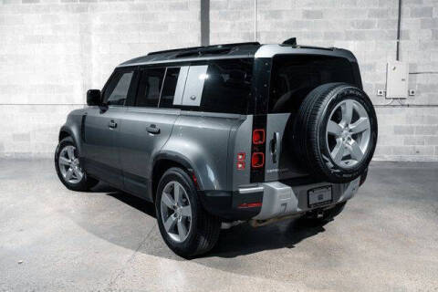 2022 Land Rover Defender 110 SE