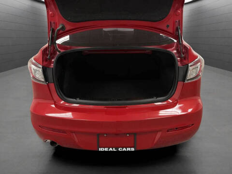 2013 Mazda MAZDA3