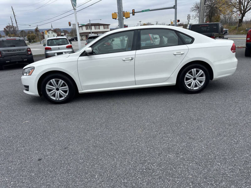 2013 Volkswagen Passat S