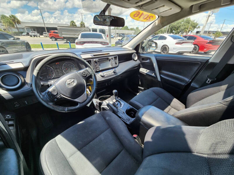 2016 Toyota RAV4 XLE