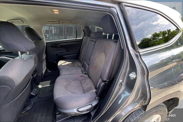 2023 Toyota Highlander L