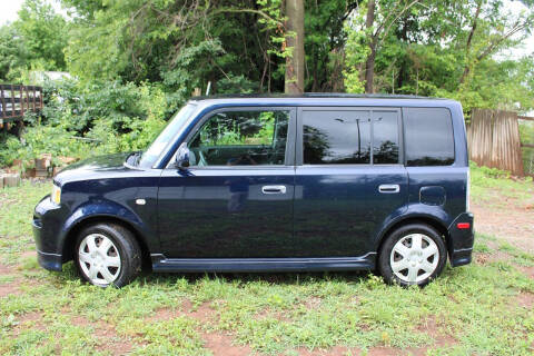 2005 Scion xB