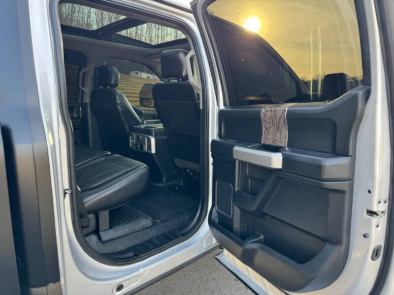 2017 Ford F-350 Super Duty Lariat