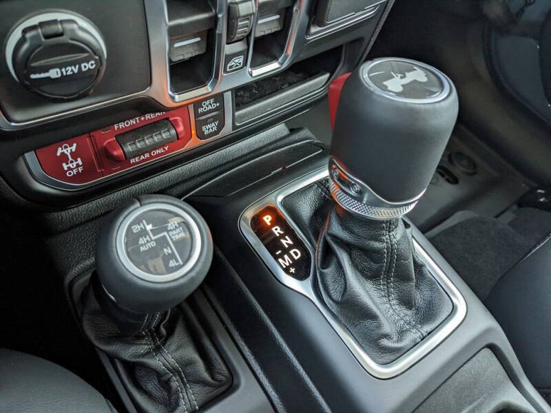 2025 Jeep Wrangler Rubicon X