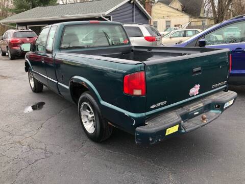 1998 Chevrolet S-10 for sale at Jeffs Auto Sales in Springfield IL