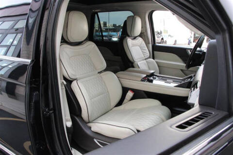 2018 Lincoln Navigator Black Label
