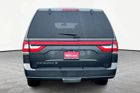 2017 Lincoln Navigator L Select