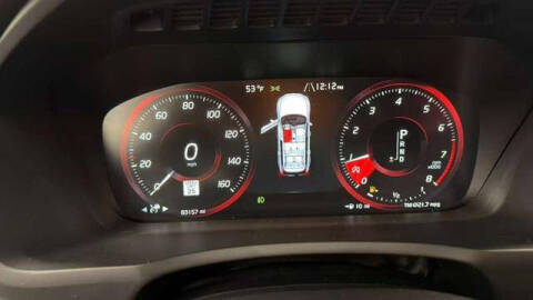 2019 Volvo XC90 T6 Momentum