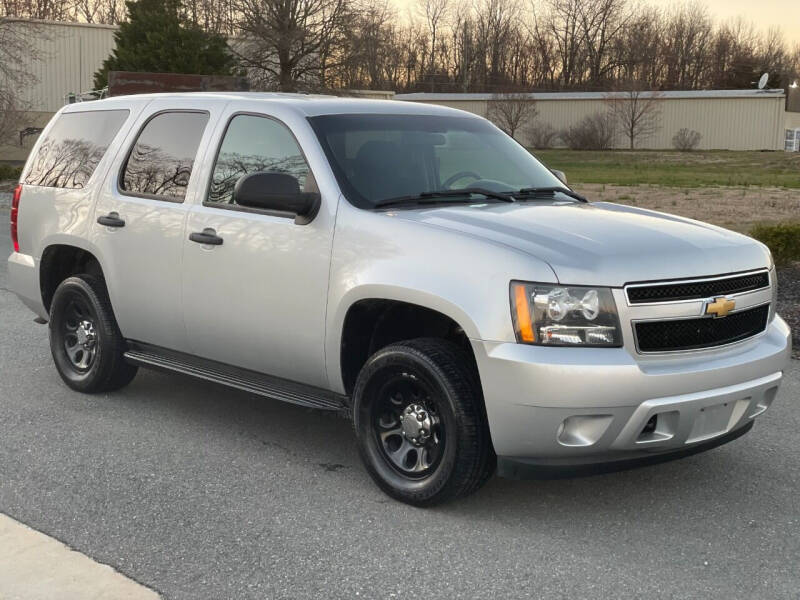 2013 Chevrolet Tahoe for sale at ECONO AUTO INC in Spotsylvania VA