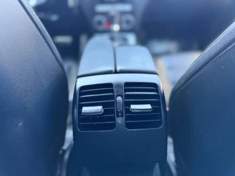 2013 Mercedes-Benz C-Class C 250