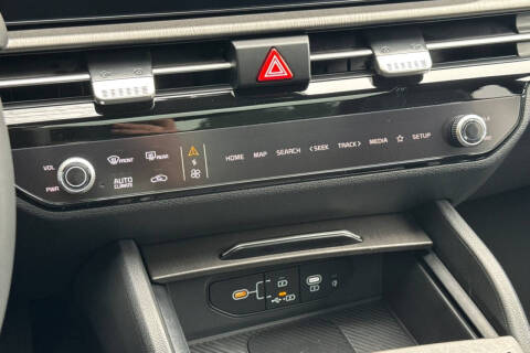 2026 Kia Sportage Plug-In Hybrid X-Line