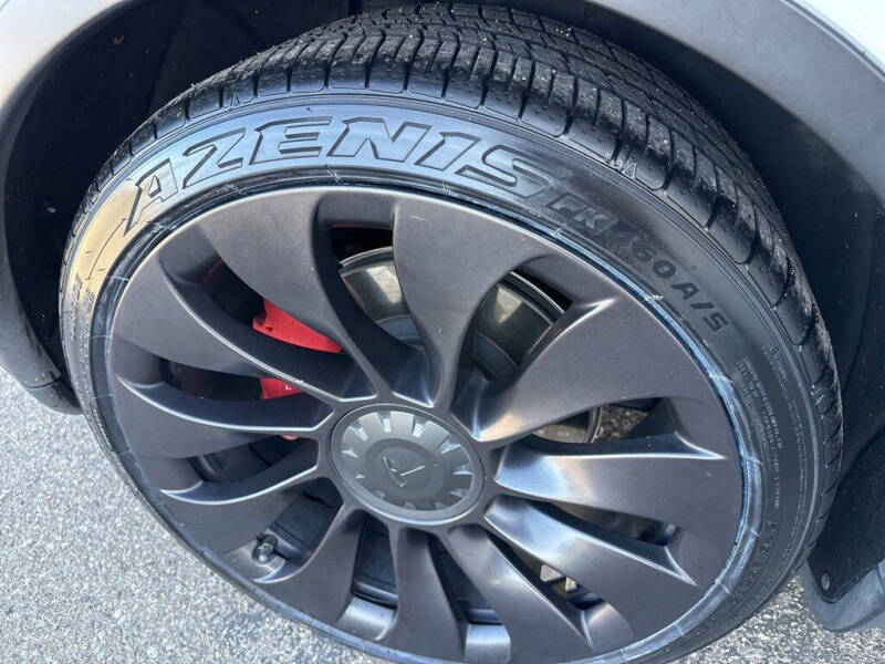 2022 Tesla Model Y Performance