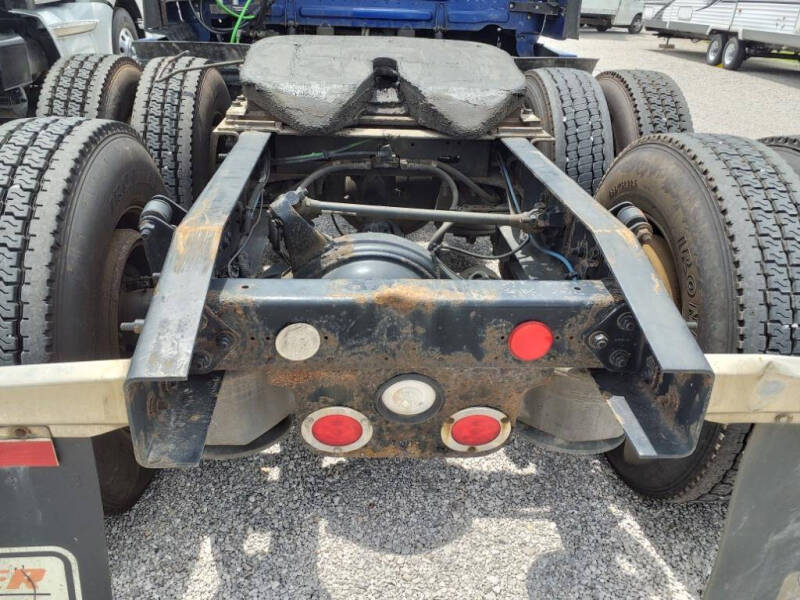 2016 Freightliner Cascadia