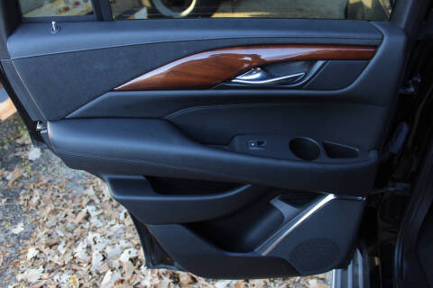 2017 Cadillac Escalade Luxury