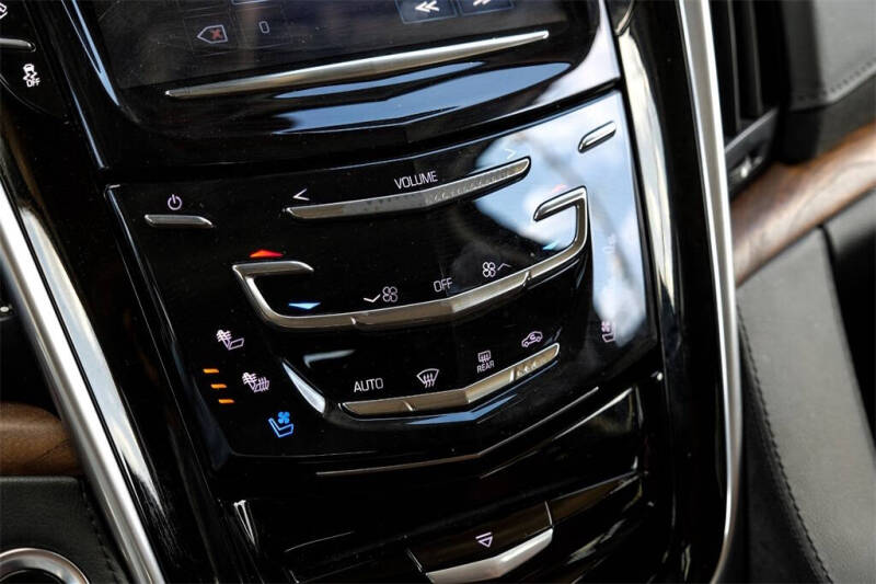 2020 Cadillac Escalade ESV Premium Luxury