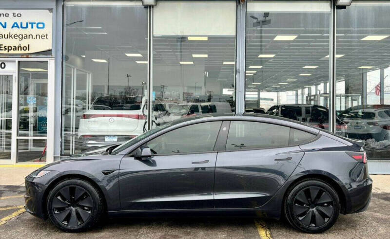 2025 Tesla Model 3 Long Range