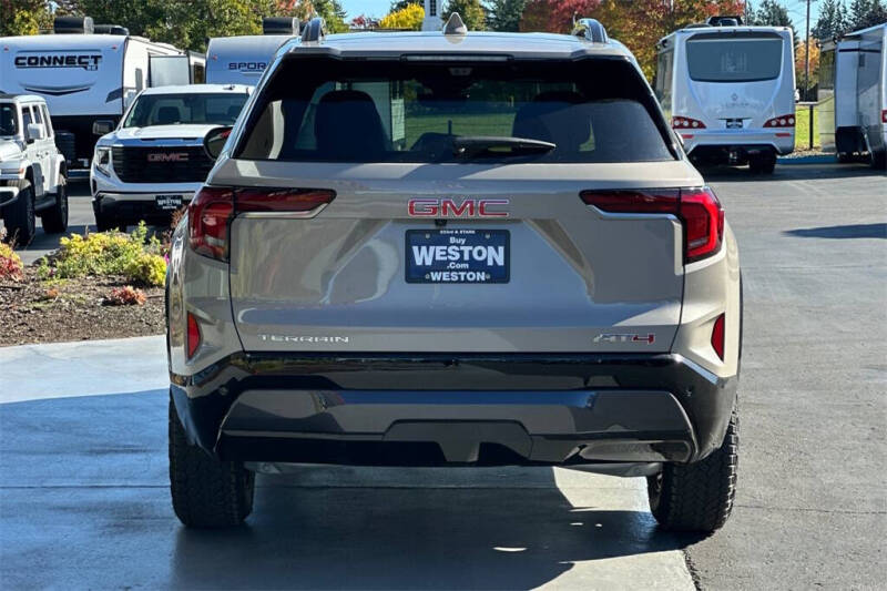 2026 GMC Terrain AT4