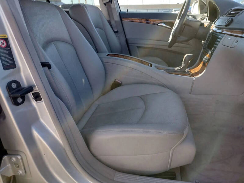 2005 Mercedes-Benz E-Class E 320
