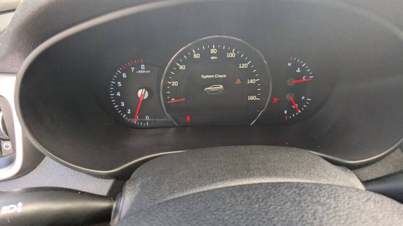 2017 Kia Sorento LX