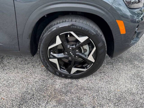 2024 Kia Seltos EX