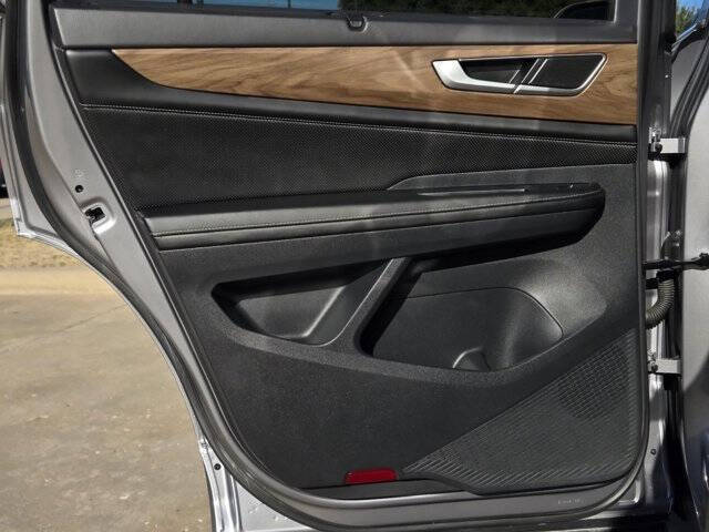 2024 Volkswagen Atlas SE