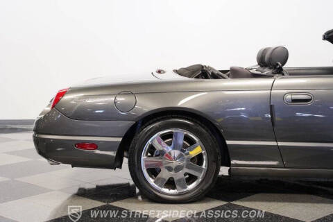 2003 Ford Thunderbird