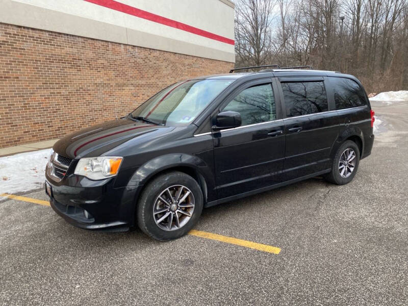 2016 Dodge Grand Caravan for sale at TKP Auto Sales in Eastlake OH