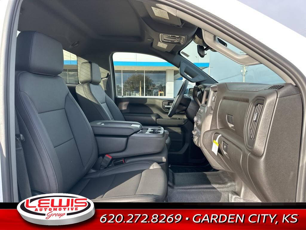 2025 Chevrolet Silverado 2500HD for sale at Lewis Chevrolet of Garden City in Garden City, KS